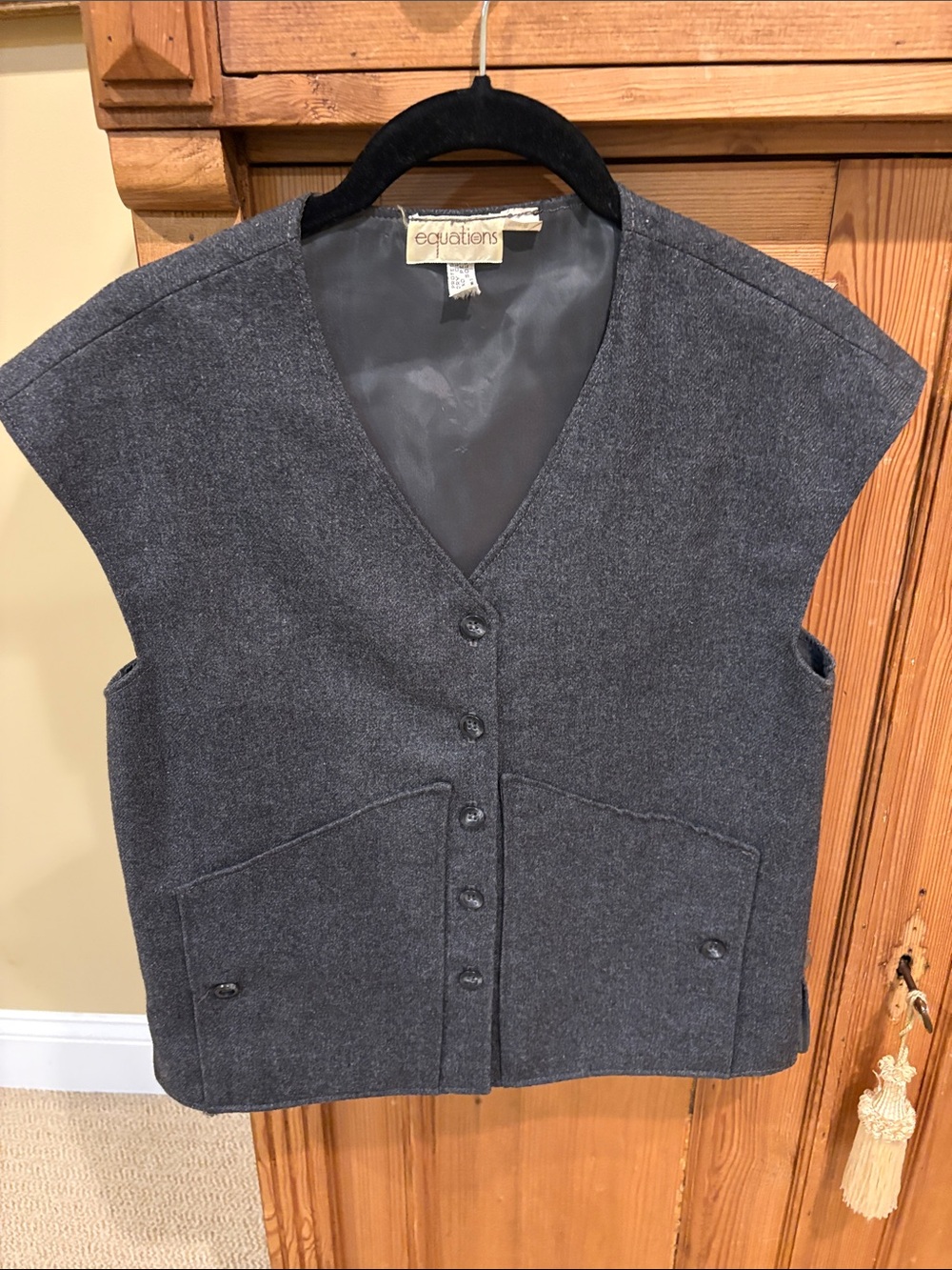 Equations wool button up vest size 6